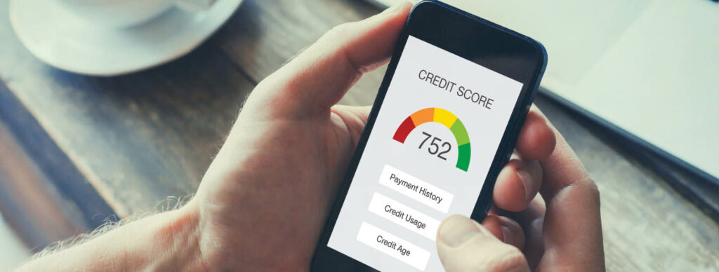credit-score-displayed-on-smartphone