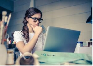 girl-studying-on-laptop